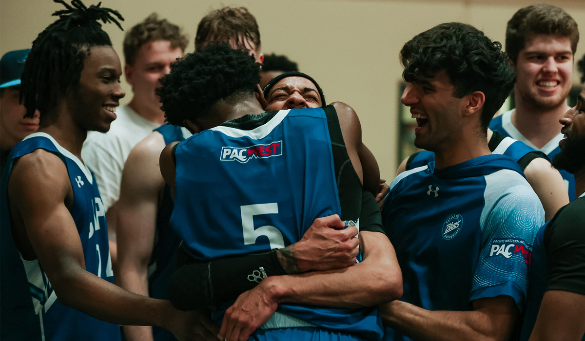 Blues Will Play For Gold, Make CCAAs