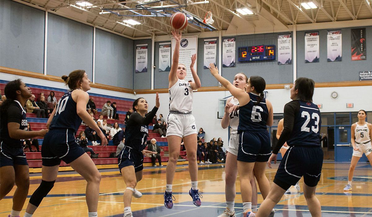 Barcha Hnizdilova poste a double-double with 21 points and 13 rebounds Nov. 23 in a Blues home win over Columbia Bible College.