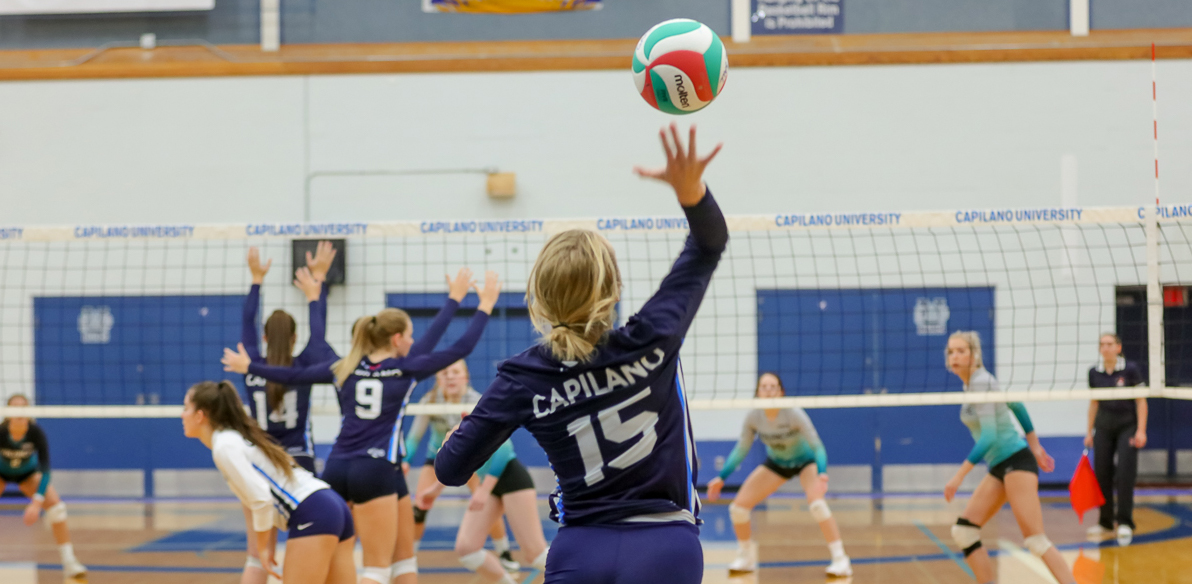 Capilano's first-year setter Kelsey Towers. Photo Paul Yates / Vancouver Sports Pictures