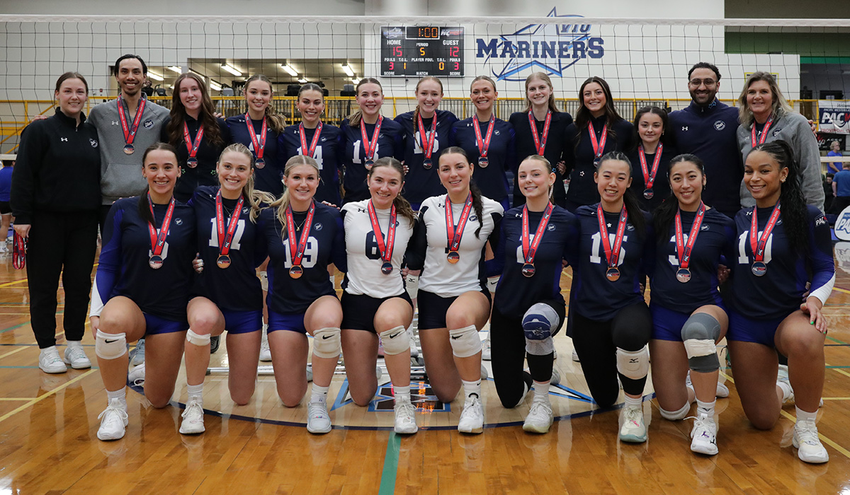 2025 Bronze Medalists (Photo: Marry Kessinich)
